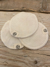 Load image into Gallery viewer, zero waste club - organic cotton make up removal pads
